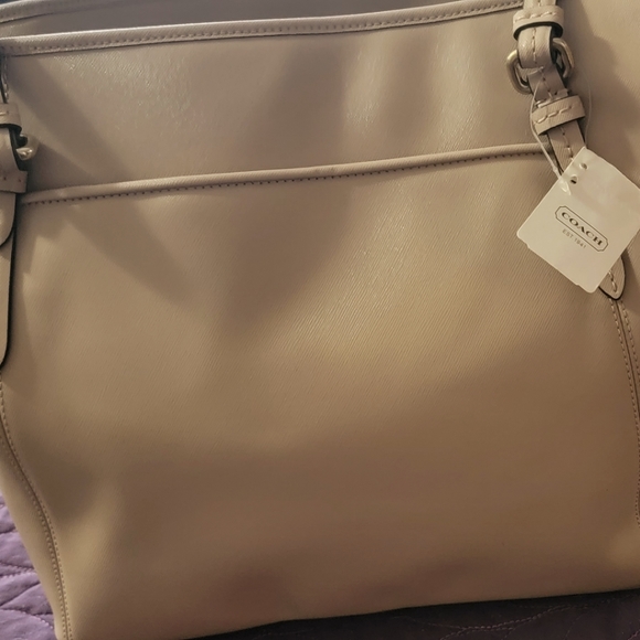 Coach Bag - Picture 1 of 4
